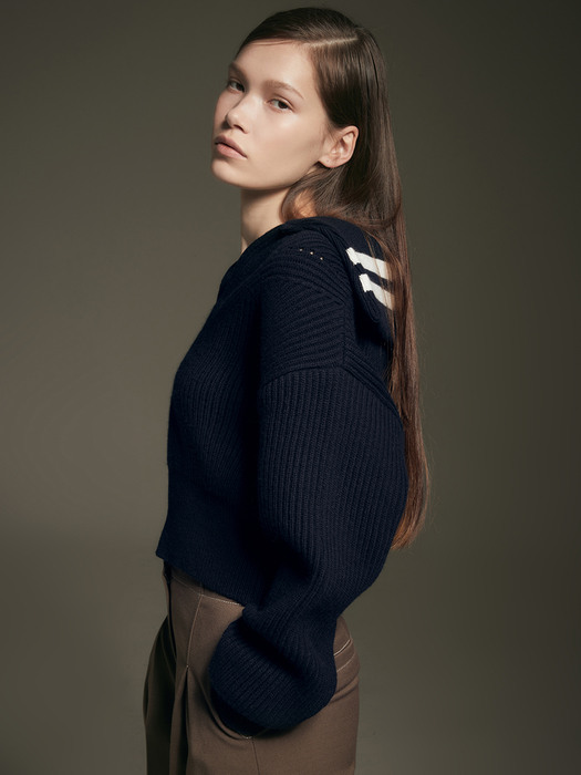 POINT COLLAR CROP KNIT_NAVY