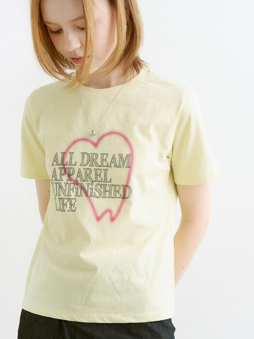Love dream t shirt - creamyellow