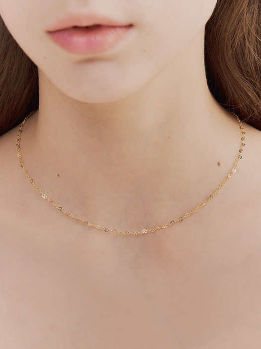 pretzel heart chain necklace
