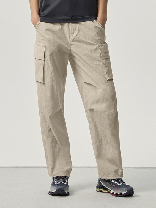 STRETCH NYLON CARGO PANTS (2 COLOR)