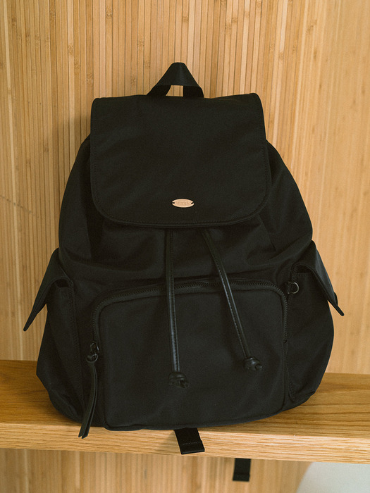 POCKET NYLON BACKPACK_BLACK