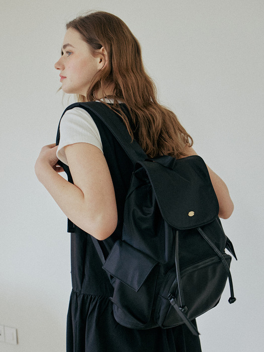 POCKET NYLON BACKPACK_BLACK