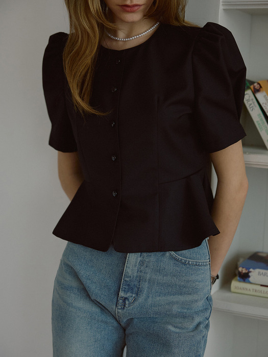 Puff Sleeve Blouse [Black]