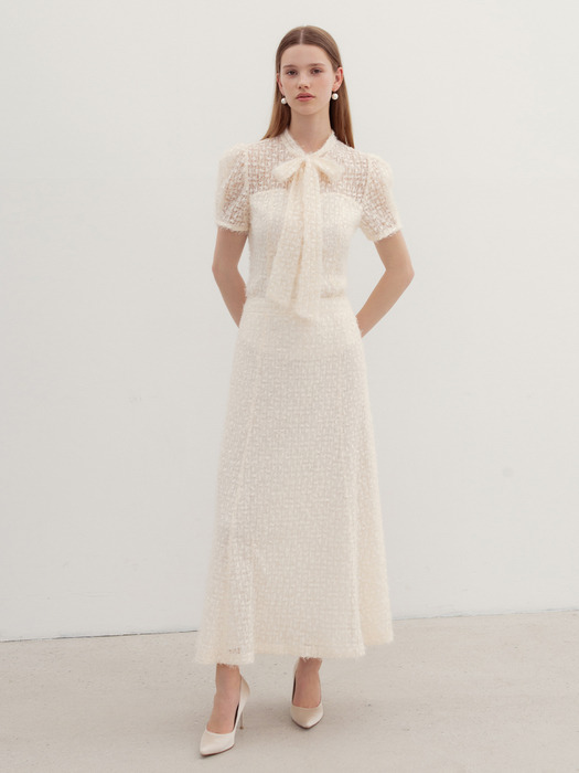 [SET]LILLE Feather lace ribbon tie short sleeve blouse +  DASHA Feather lace flared long skirt (3color)