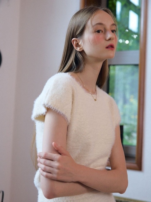 adorable cozy knit top