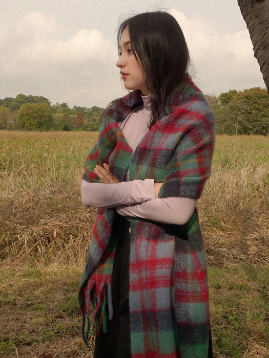 Cozy Check Wool Muffler - Green