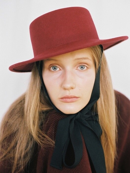 LAMBS WOOL BOATER HAT_BURGUNDY_face ribbon