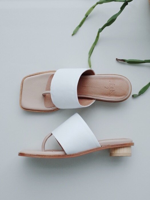 Basic summer mules White