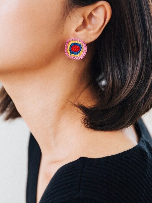 Color research knit earring (Blue)