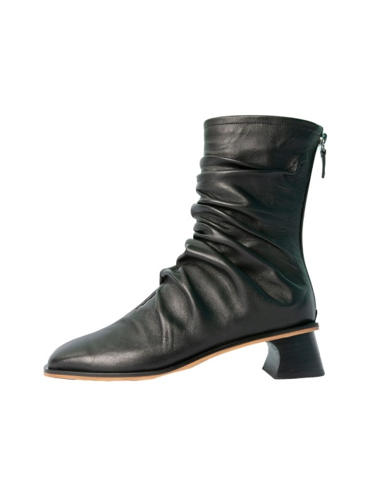 wrinkle ankle boots ( black )