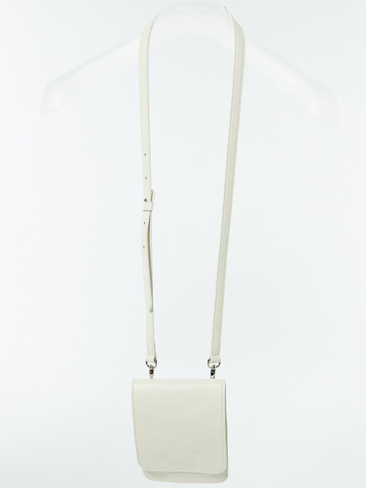 CREAM leather strap bag(LA002)