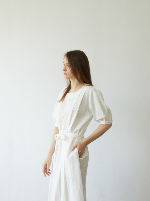 White Linen Volume Sleeve Dress