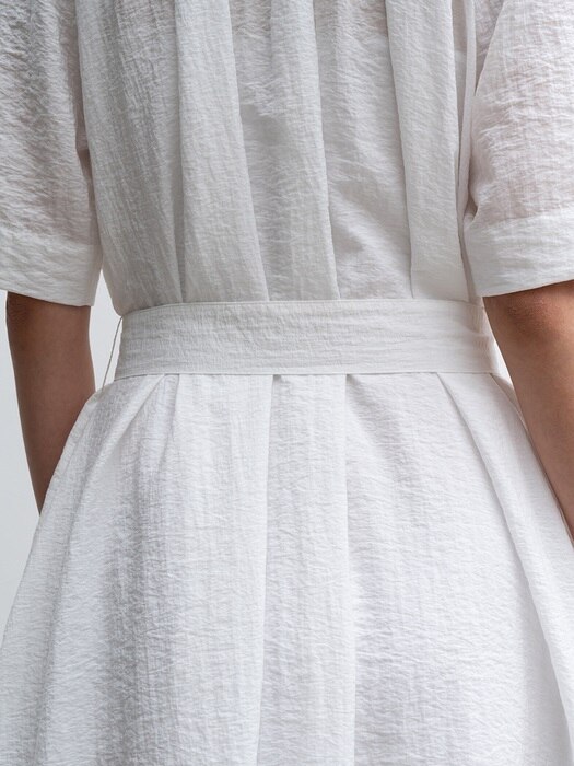 GATHERED-NECK LONG DRESS (WHITE)