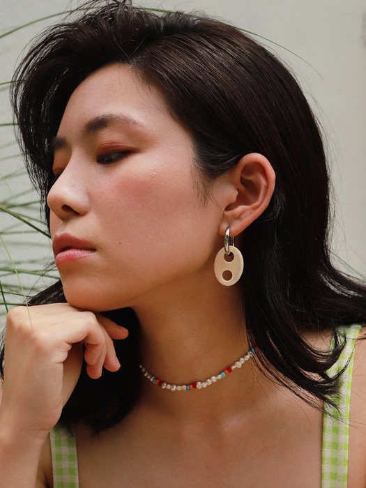 Pig nose hoop earring (Ivory)