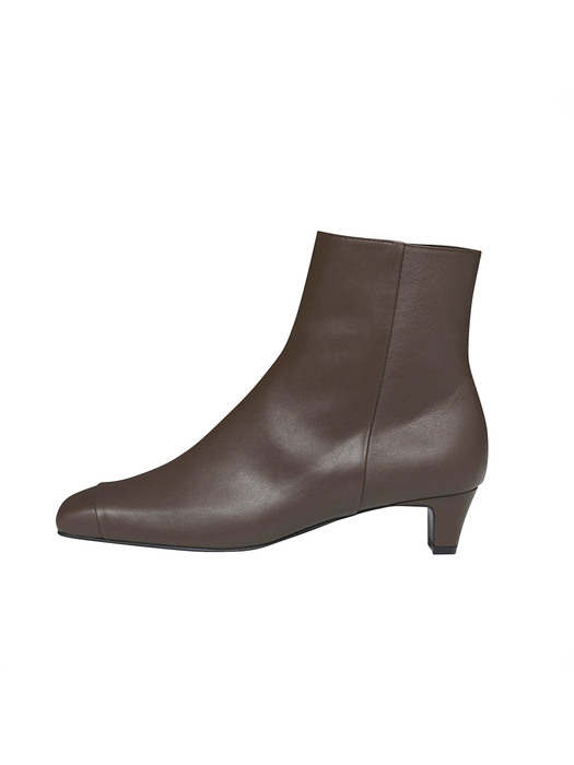 [EXCLUSIVE]Square-toe Ankle boots/ Deep Brown