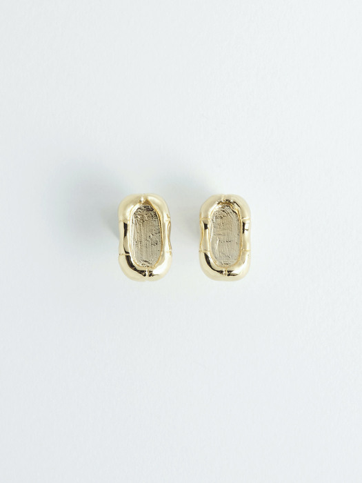GOLD SQUARE EARRING