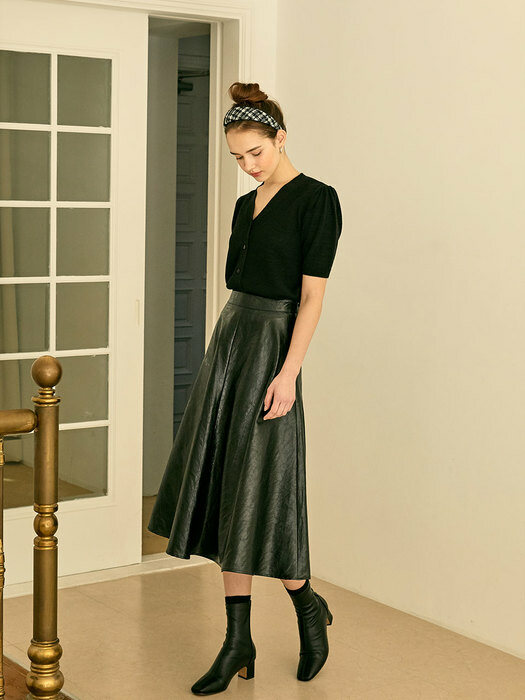 Flare Leather Long Skirt (Black)