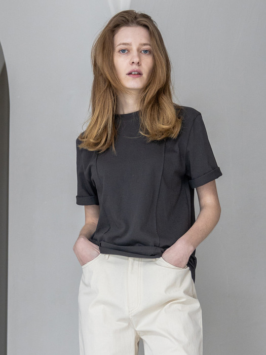 Line Pointed T-shirts-Charcoal