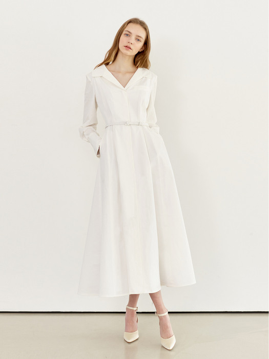 IRIS Notched collar flared maxi dress (Off white)