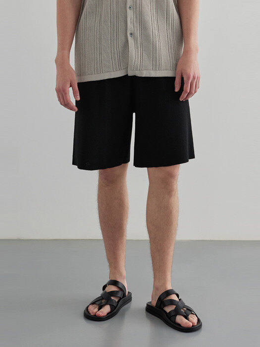 Wide Knit Shorts (BLACK)