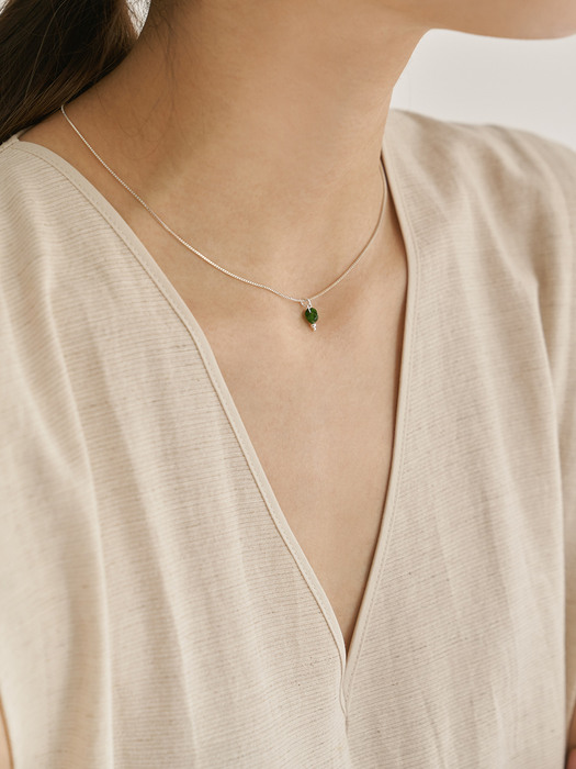 #Jade001 Green gemstone Necklace