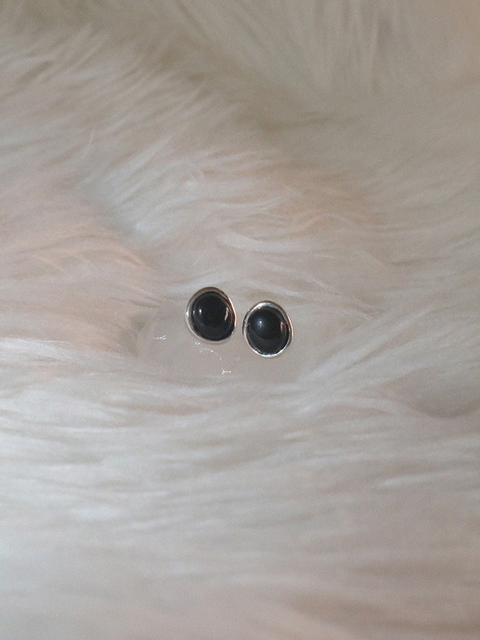 Moonstone Bean Earrings (925 silver)