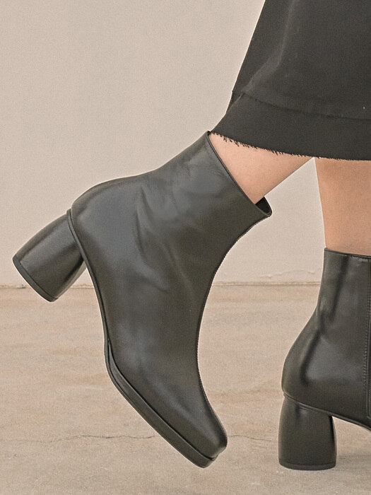 1554 Reni Ankle Boots-black