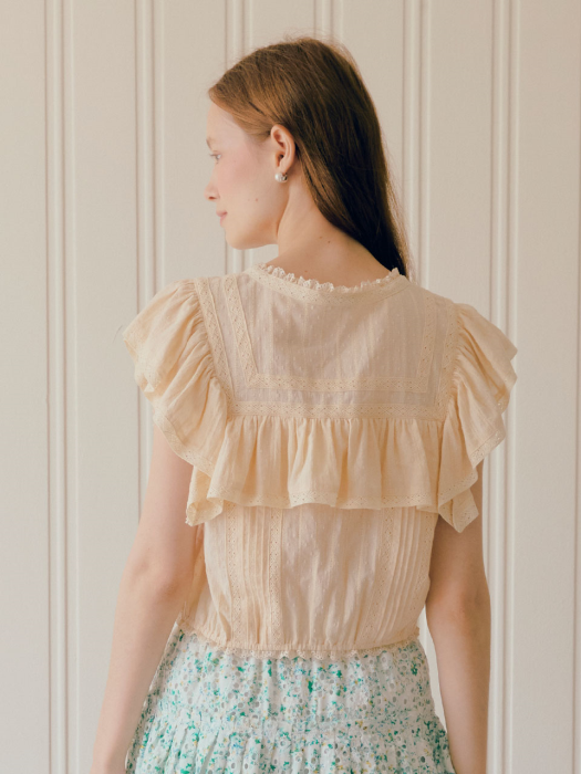 Isabella Crop Lace blouse_2color VC2236BL011M