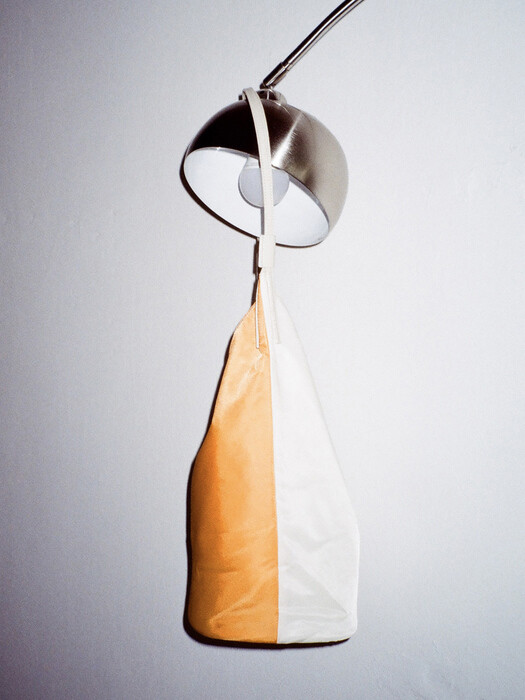 medium day bag_orange/cream