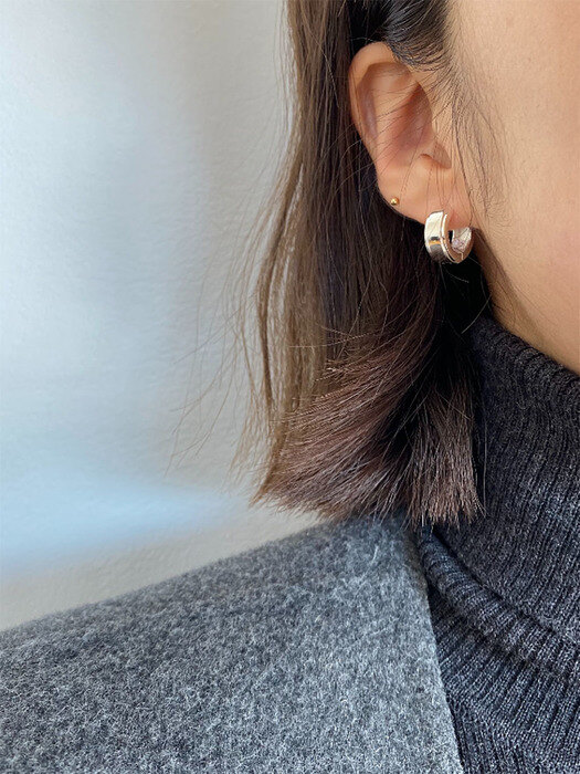[925 silver] Deux.silver.119 / trapu earring (2 color)