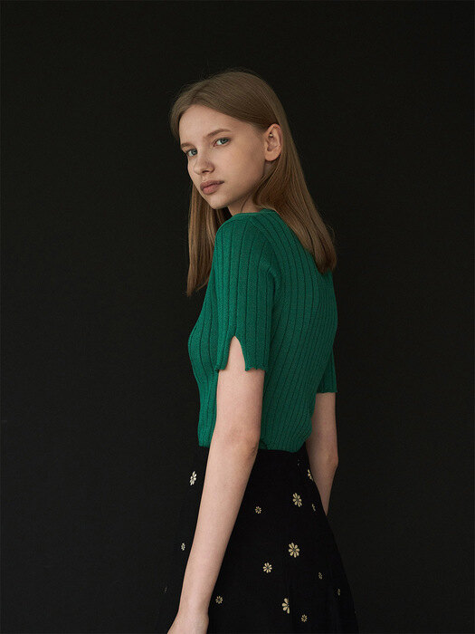 Ribbed button half sleeve knit - green