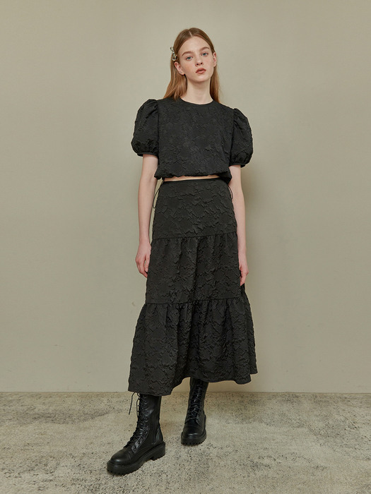 ROSE PATTERN TIERED SKIRT_BLACK