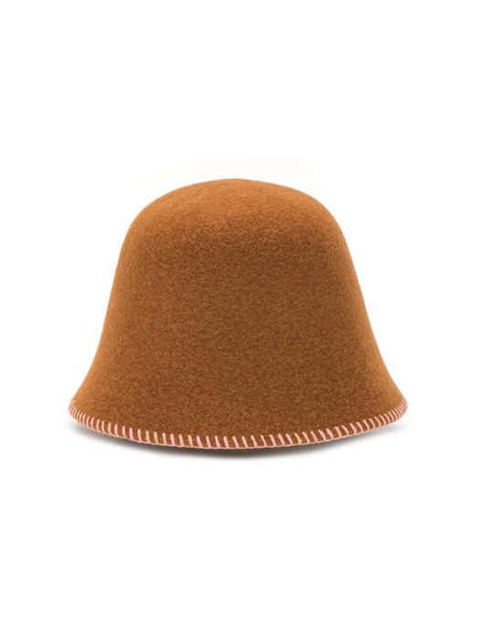 [Life PORTRAIT] Whipstitch Cloche hat in Camel