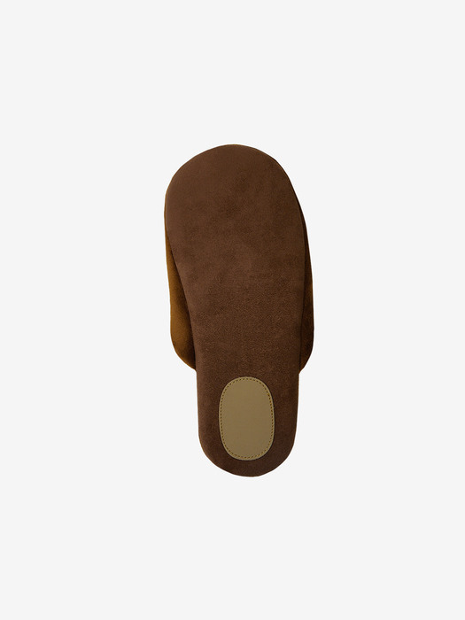 Room Slipper (Brown)