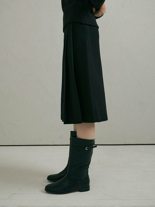 Pleats wrap skirt (black)