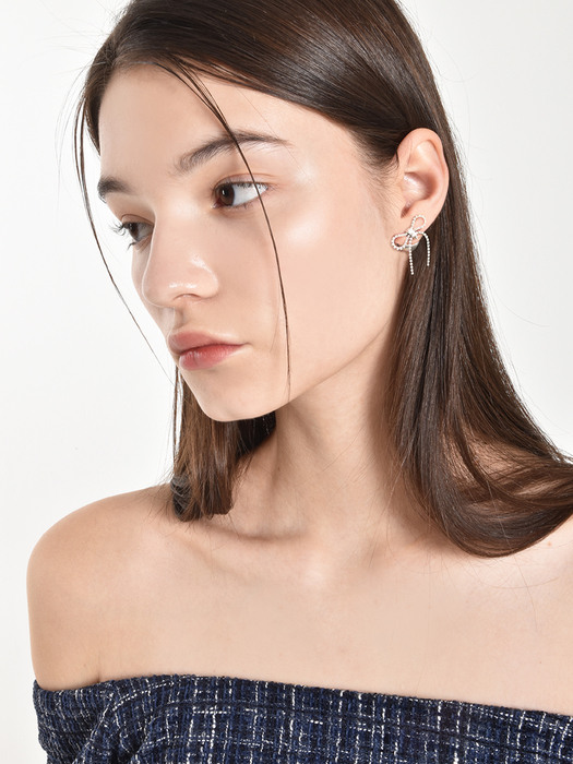 [단독][Silver925] TGH006 Cubic ribbon pearl clutch earring