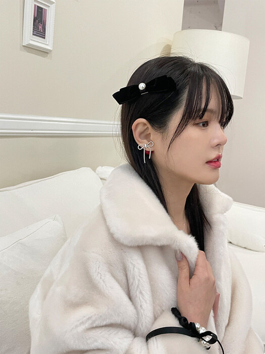 [단독][Silver925] TGH006 Cubic ribbon pearl clutch earring