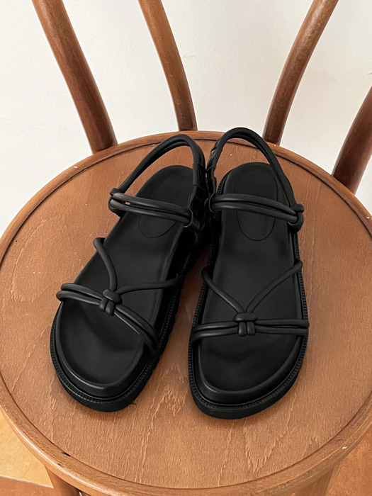 [단독]IS_231493 Loye Knot Sandals (Black)