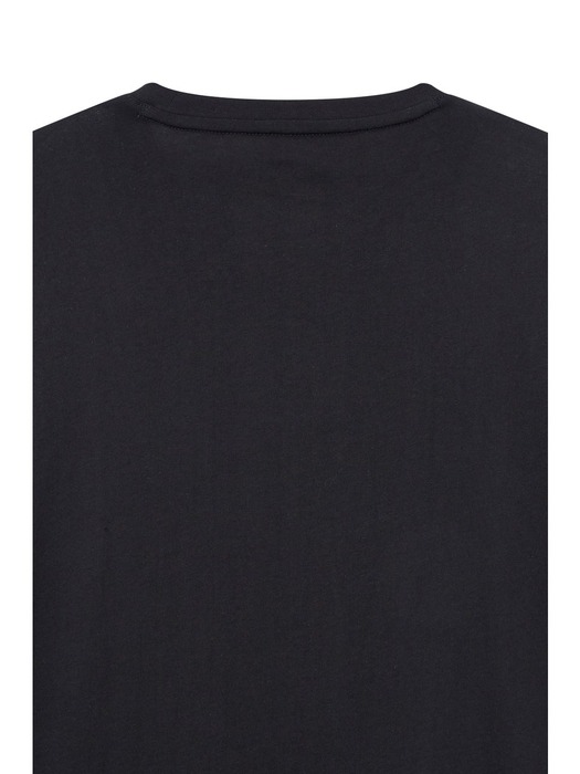 AX남성 스퀘어 로고 소프트 티셔츠A413330010-블랙
