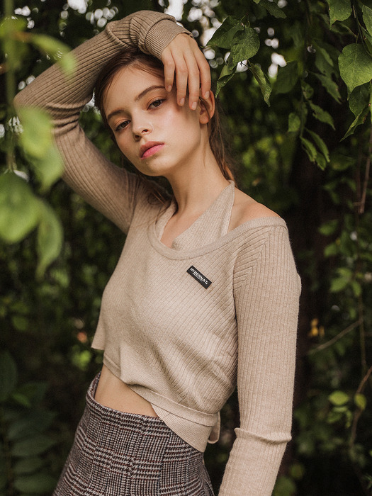 Halter Neck Cropped Knit Oatmeal