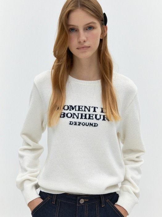 moment knit - white