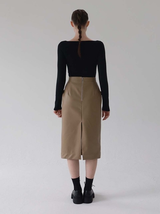 Kai Slit Leather Pencil Skirt (French Beige)