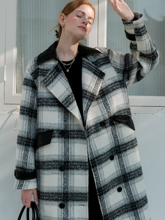 Cest_Plaid double-breasted loose coat