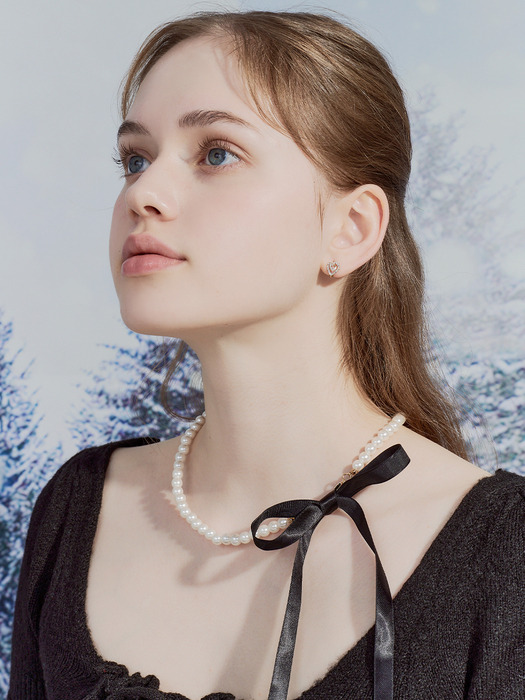 mararet ribbon pearl necklace