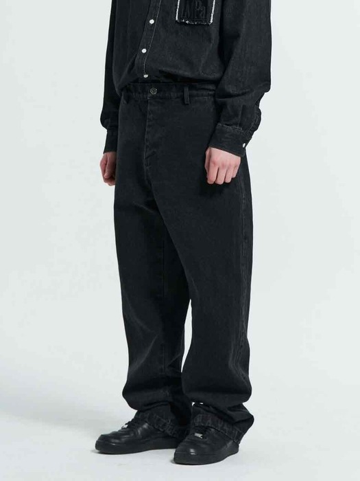 MPa CALF LOGO DENIM PANTS (BLACK)