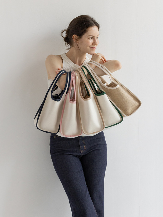韓国人気ブランド ★ LIYUR ★Bien Canvas Bag _6colors 리유르][단독]Bien Canvas Bag _6colors