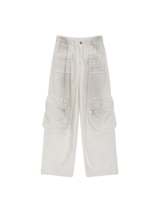 DIRTY WASHED HEAVY CARGO PANTS IN WHITE