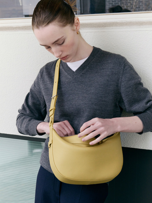 Elise Hobo Bag Small Butter Beige