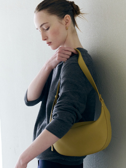 Elise Hobo Bag Small Butter Beige