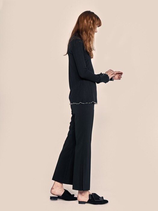 Side slit pants_Black